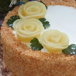 roses-on-top-pineapple-designer-cake-half-kg_1_16_11zon