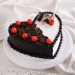 squ-heart-shaped-black-forest-vanilla-cake0039hbfv-B (1)